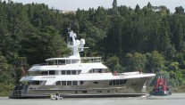 39m expedition yacht CaryAli by Alloy Yachts